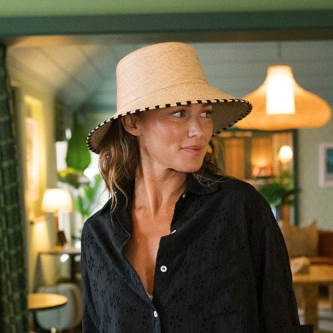 Sunshine Tienda Jakeline Bucket Hat